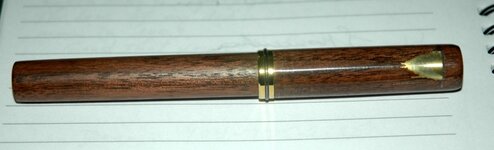 closed-ends pen in walnut 004c.jpg