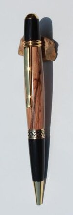 Mesa Pen with Bethlehem Olivewood.jpg