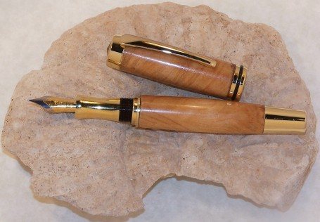 00522022338_Cypress%20Knee%20Gent%20Fountain%20Pen.jpg