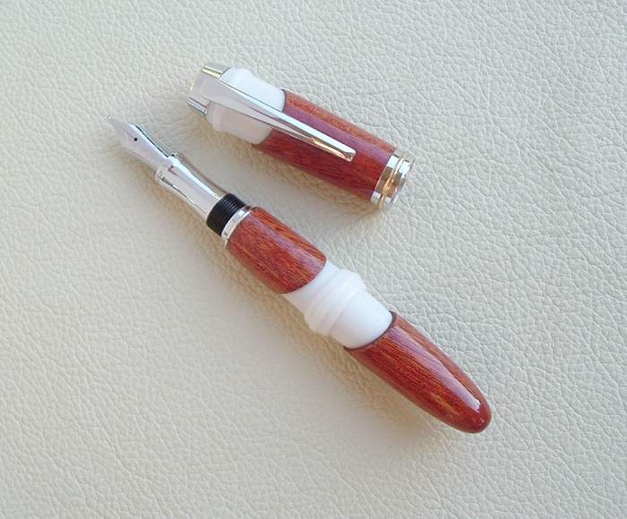00762311119_rhodium%20gent%20fp%20bloodwood%20open.jpg