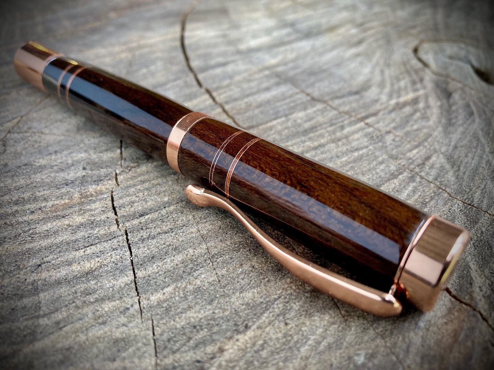 #0527 - #0528 - Copper Banded Fountain Pens 2024-03-15 028 (2560x1920).jpg