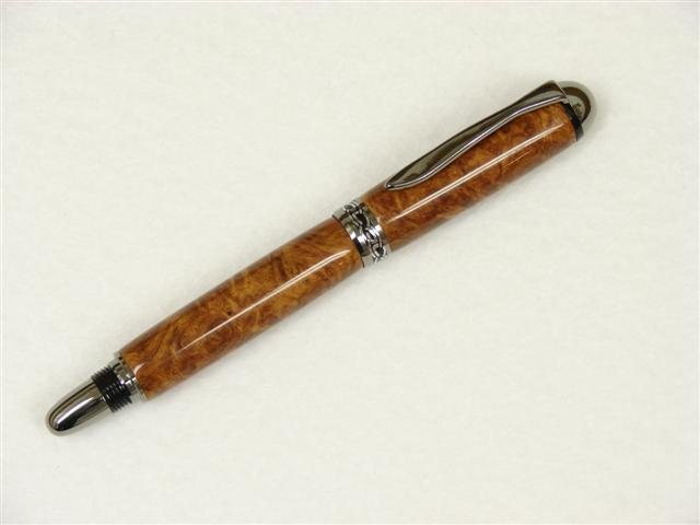 0Closed%20Black%20Titanium%20Gold%20Amboyna%20Burl.jpg