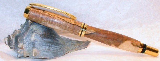 -12%20Curly%20Spalted%20Maple%20Closed%20-%20small.jpg