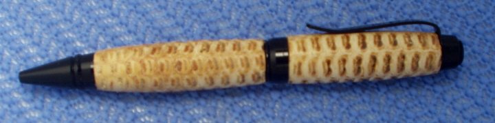 16_1st%20Corn%20Cob%20Black%20Chrome%20Cigar%20004.jpg