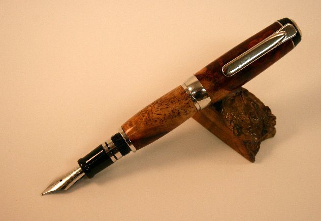 17132_Little%20Havana%20amboyna%20burl%20open%20rs.jpg