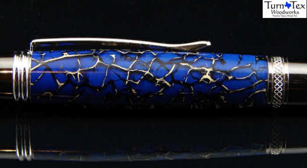 18916_Clear%20cactus%20w%20blue%20sierra%20closeup.jpg