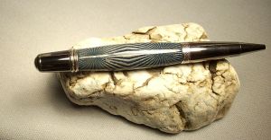 1_Split_Infinities_pen.jpg