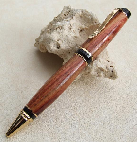 1_Tulipwood_Cigar_net.jpg