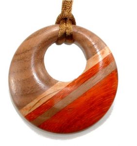 1_Wood_Lam_Pendant.jpg