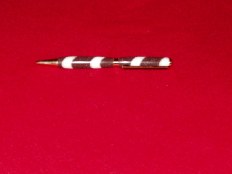 2004101133344_cortwist.jpg