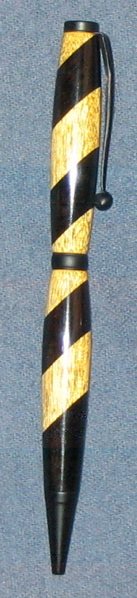 2004103020108_ebonyylw.jpg