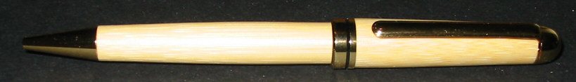 200410321553_bamboo_pen.jpg