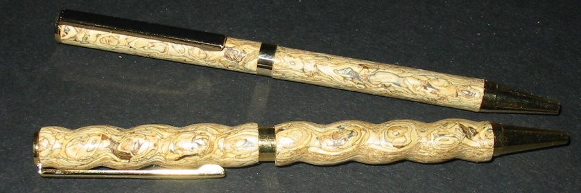 200410322827_Dakota_Burl_pen.jpg