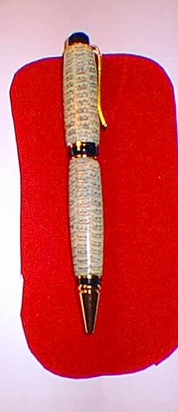 20041115224939_Corncobpen1.jpg