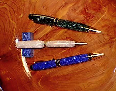 20041231191729_ACPens1.jpg