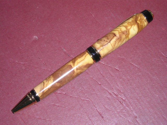 20046112724_Olive%20Burl%20Cigar.jpg