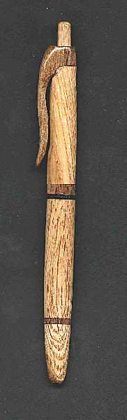 20047251919_wood%20pen%202-2.jpg
