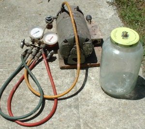 20051016112824_Vaccuum.jpg