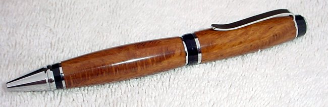 200510172241_oak_burl_cigar-1.jpg