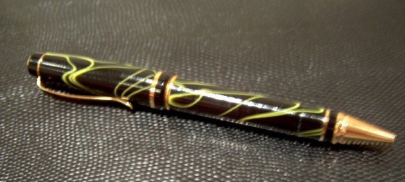 2005103053848_cigaracrylic1.jpg