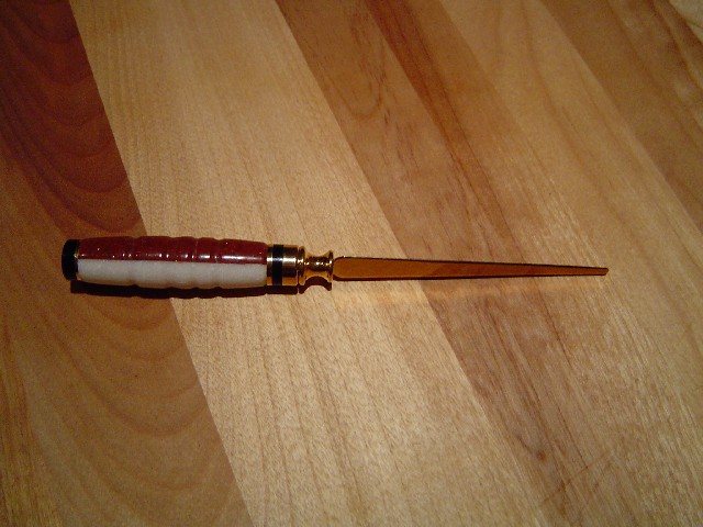 20051127221722_rw.jpg