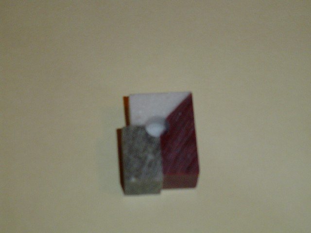 20051127221816_blk.jpg