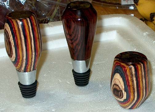 2005112934345_BottleStopper2_resized.jpg