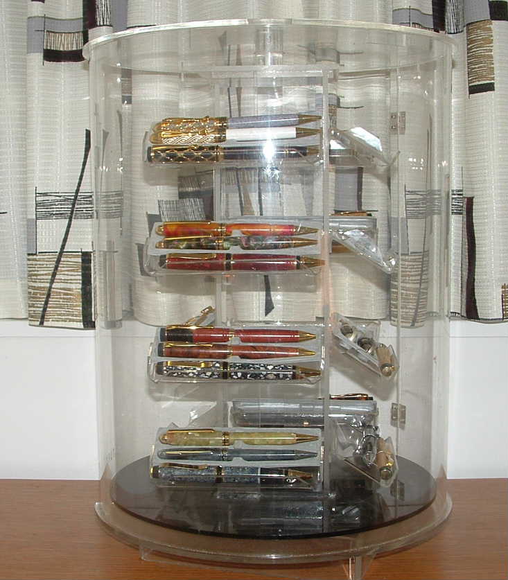 2005118162644_displaycase.jpg