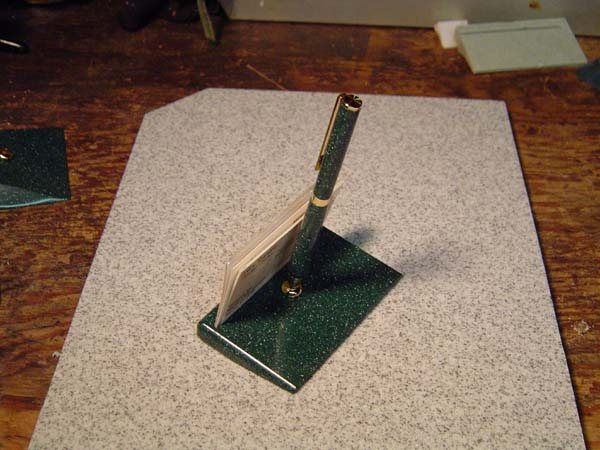 20051218211950_sm3.jpg