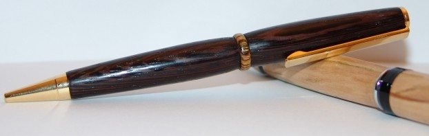 200512352212_wenge-pen1a.jpg