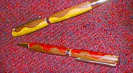 2005124376_CrazyPens5.jpg
