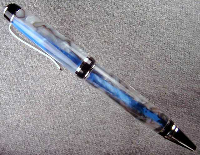 200512852646_cigarPT_blkwhtbluPR.jpg