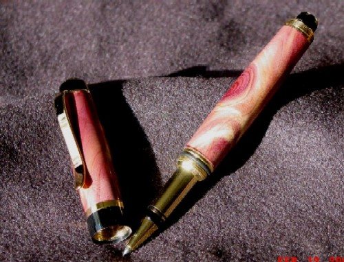 2005214181347_cigarrollercedar.jpg