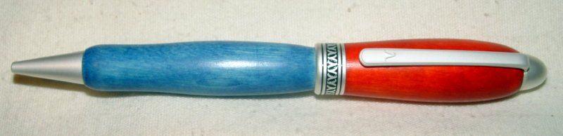 2005221311_pen.jpg