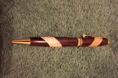200522524751_pen2.jpg