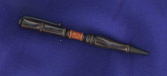 20053120644_ebony.jpg