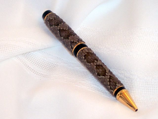 200531823440_rattlesnake.jpg