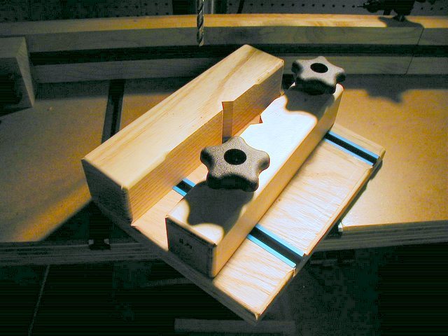 20053235359_Pen%20vise%201.jpg