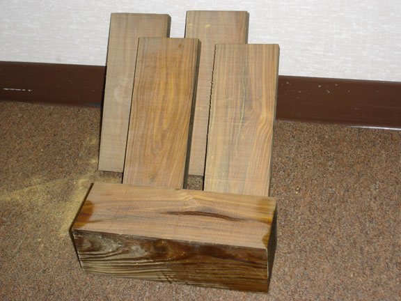2005324153848_Lignum%20Vitae.jpg