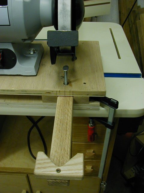 20053241728_Sharpening%20jig%202.jpg