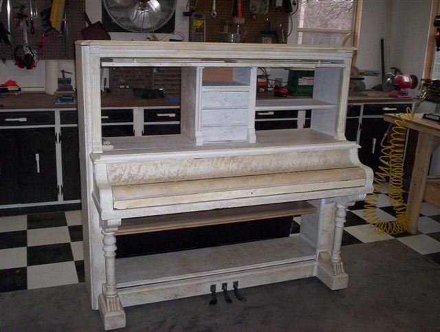 2005324183033_piano.jpg