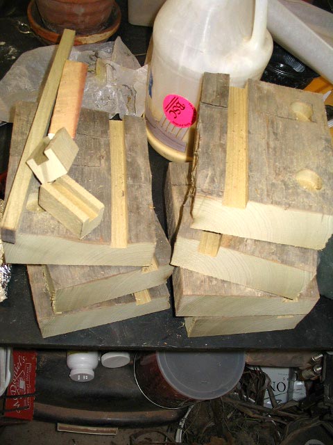 2005325215852_lo2.jpg