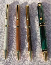 20053704643_pens-2.jpg