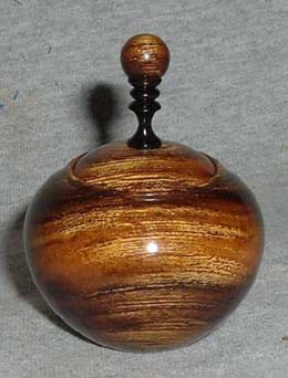 2005428145039_Desert_iron_wood_snap_lid_box.jpg