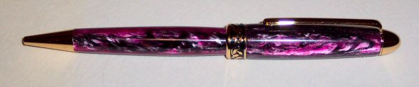 200543553_Celluloid%20pen%20002-1%20sm.jpg