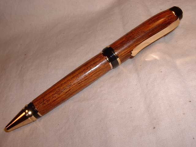 200547235826_jatoba.jpg