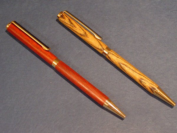 2005519212931_Pen-left.jpg