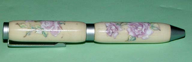 20055215035_creditcardpen.jpg