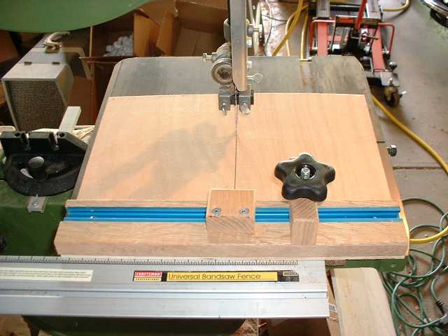 20055720734_bandsaw_jig.jpg