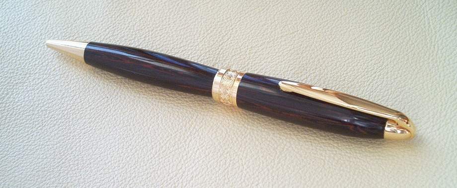 2005623112710_olympia%20ebonite.jpg